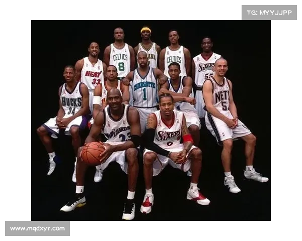 2013年NBA全明星首发阵容,有6名球员在湖人或者篮网效力 2013年NBA全明星首发阵容,有6名球员在湖人或者篮网效力
